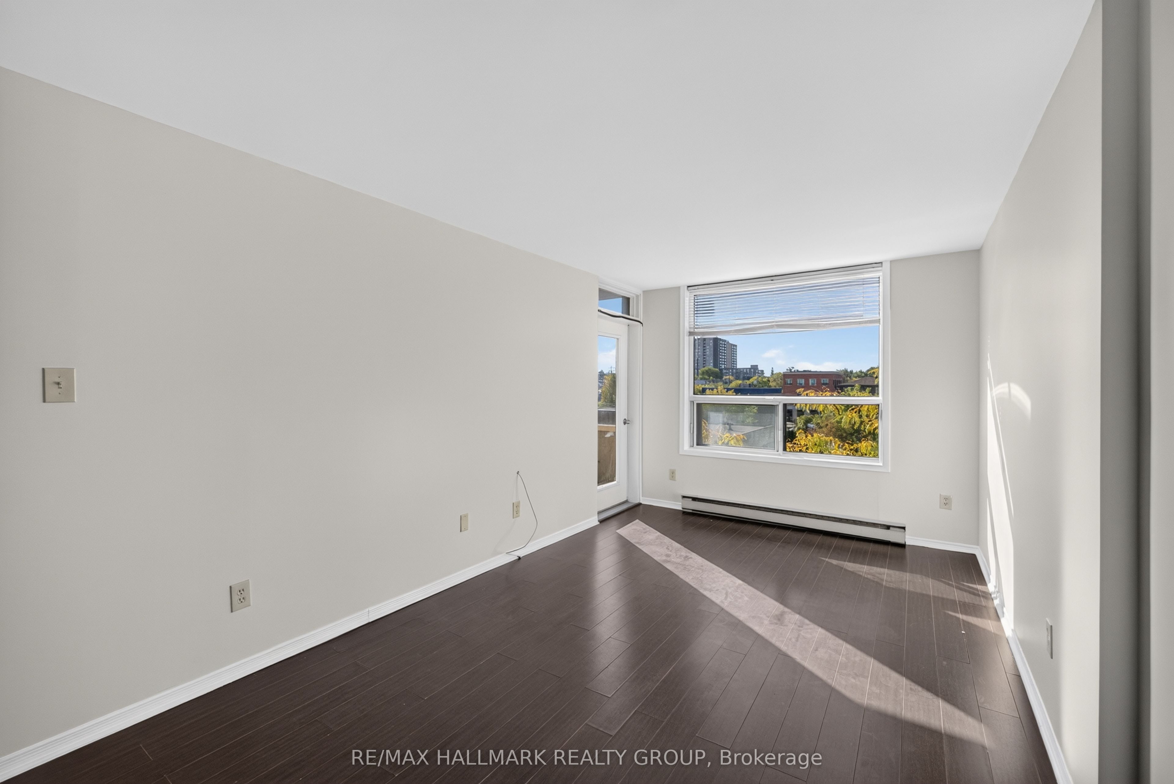 Unit 407 - 1177 BELANGER Avenue, Ottawa 4