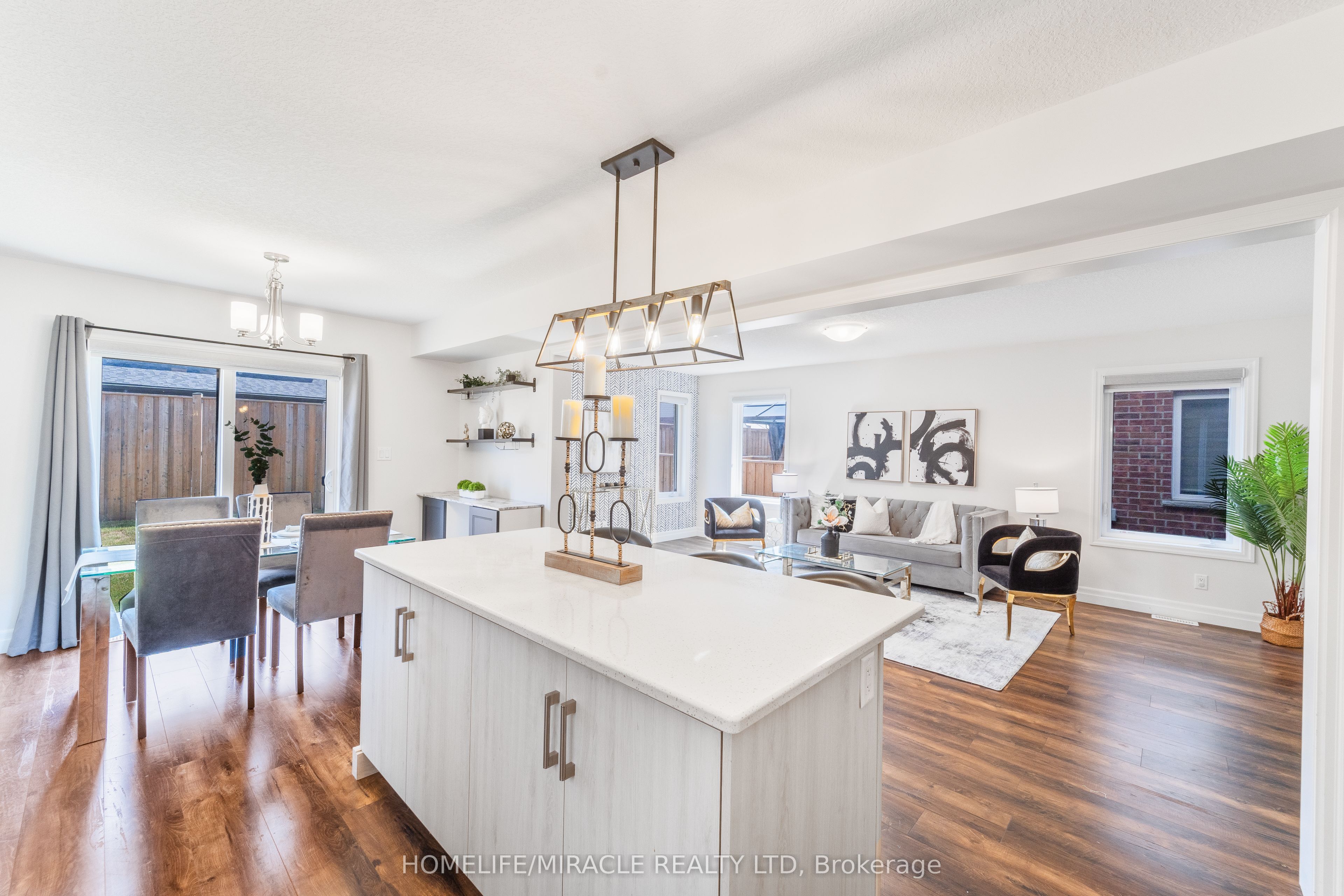 53 Robertson Drive, Stratford 3