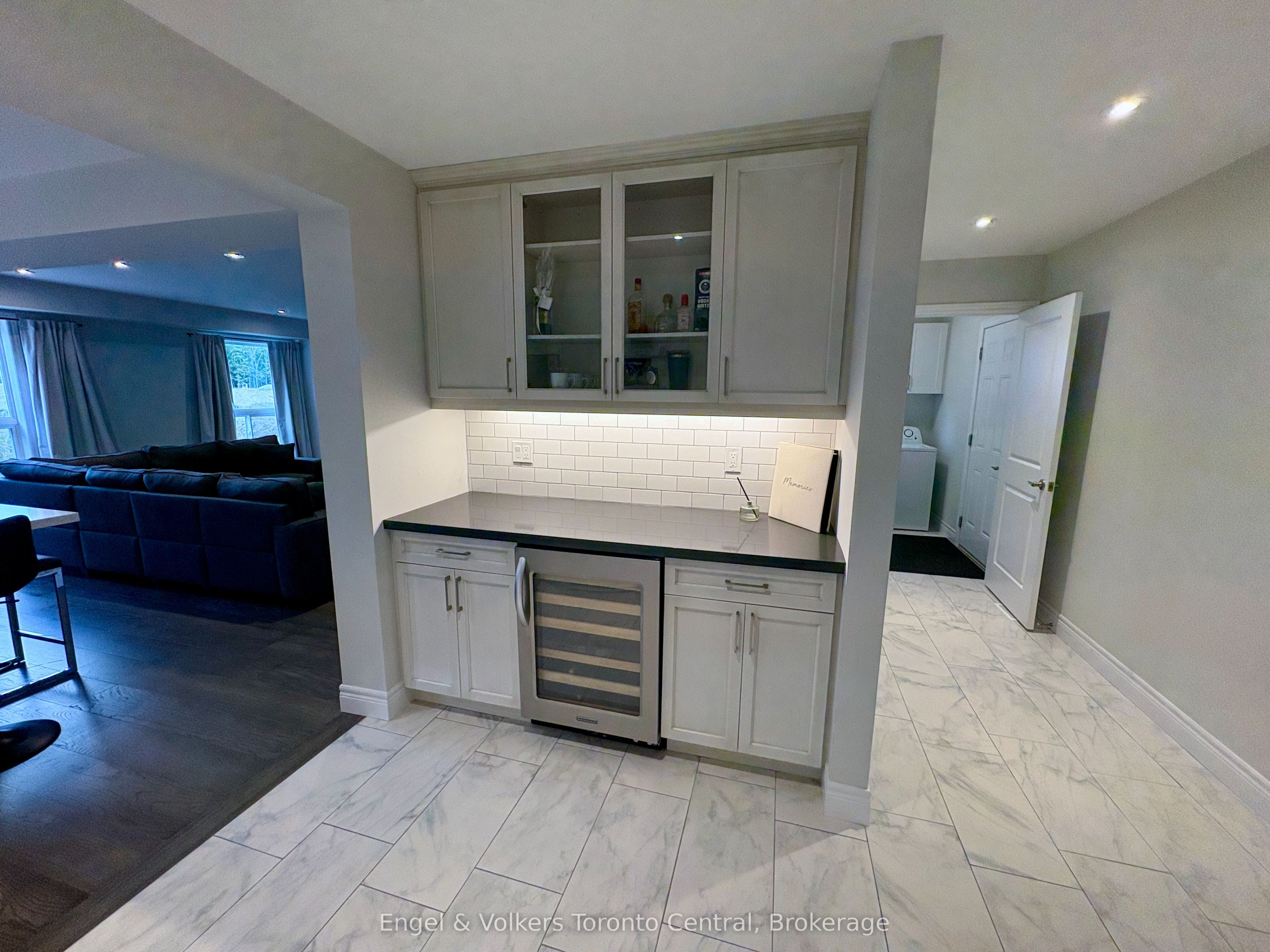 175 Wild Rose Drive, Gravenhurst 5