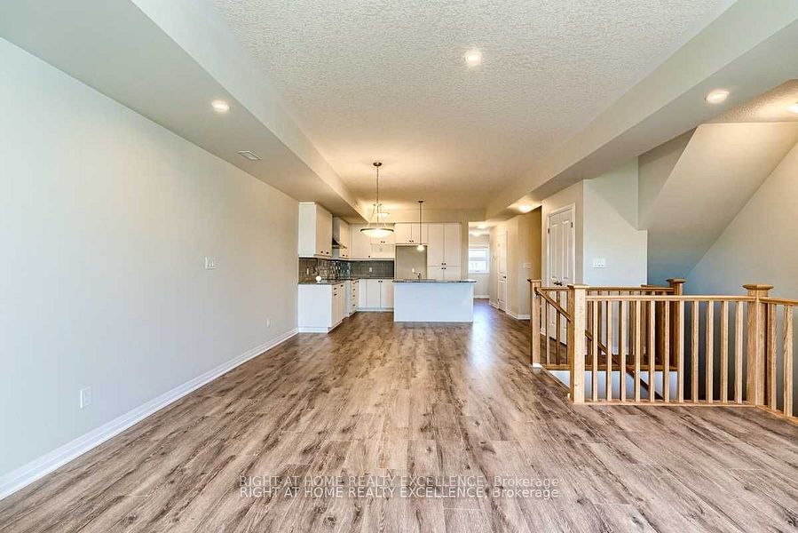 Unit 8 - 124 Seabrook Road, Kitchener 2