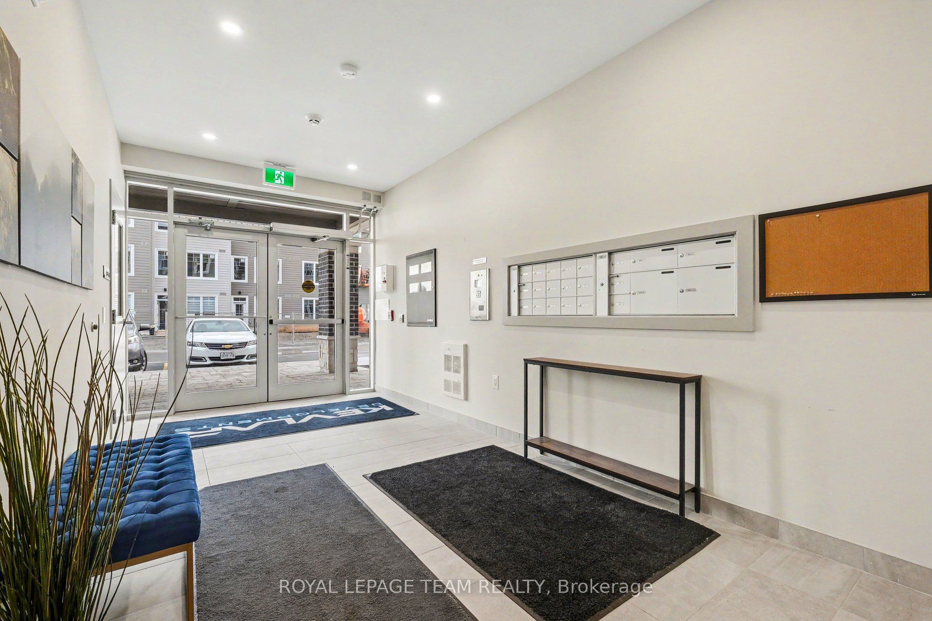 Unit 210 - 5874 County Rd #19 Road, North Grenville 2