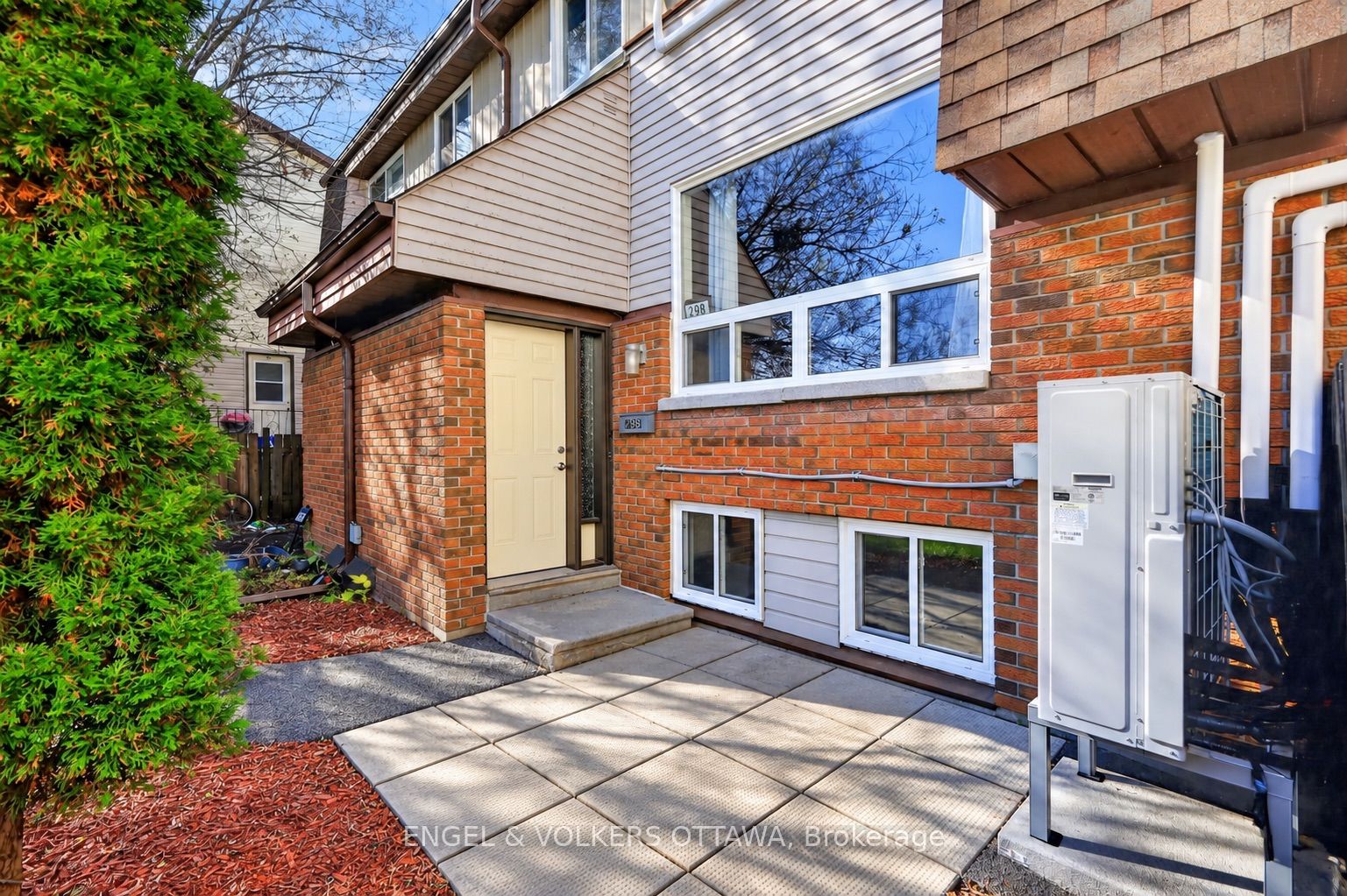 Unit B - 29 Woodvale Green Drive, Nepean 3
