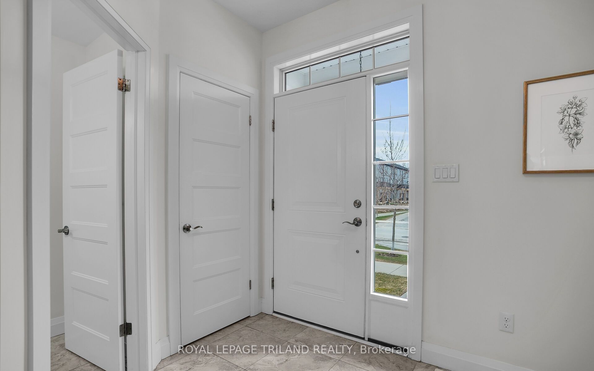 303 Callaway Road, London 4