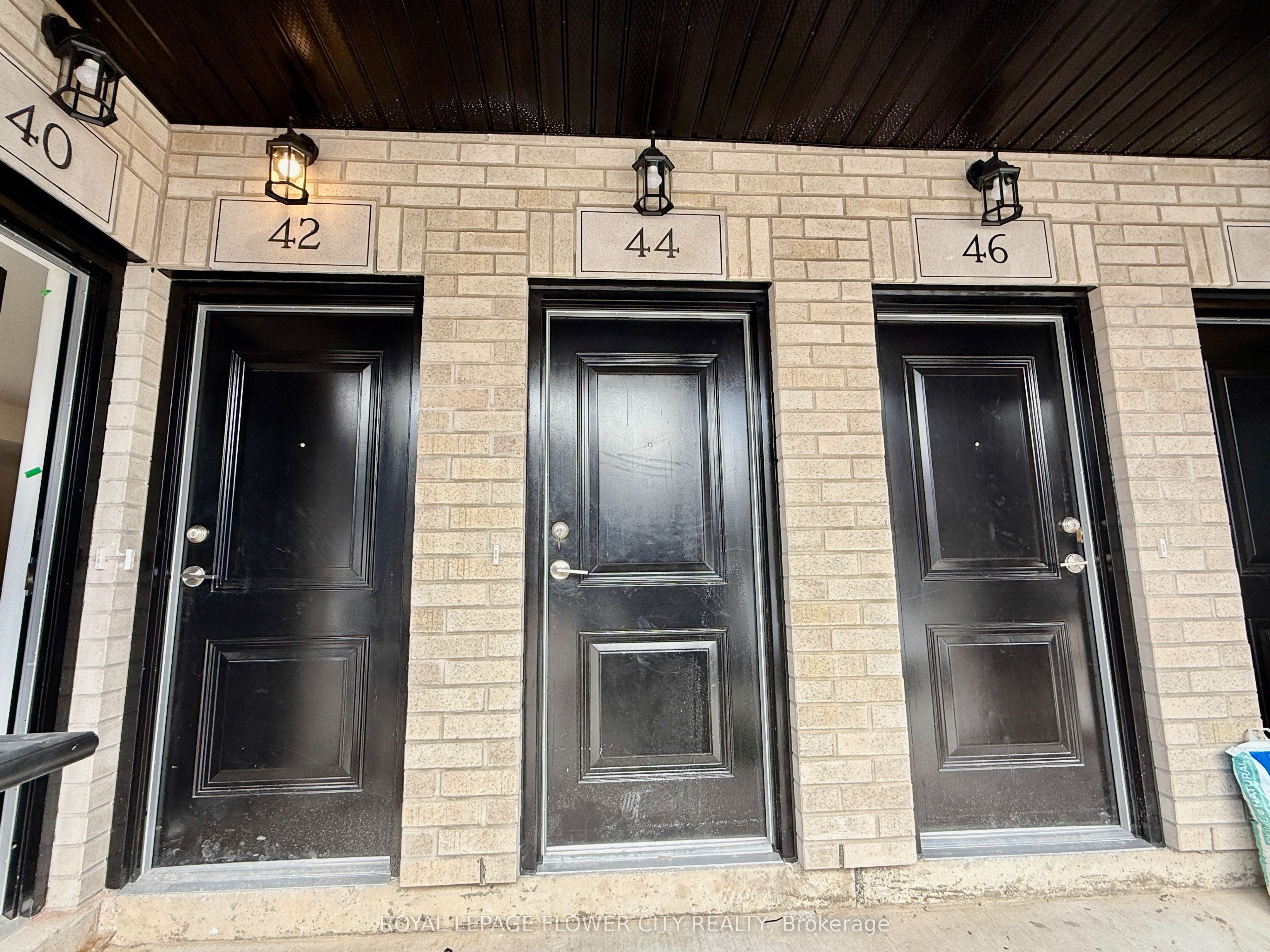 Unit H079 - 44 Thatcher Drive, Guelph 3