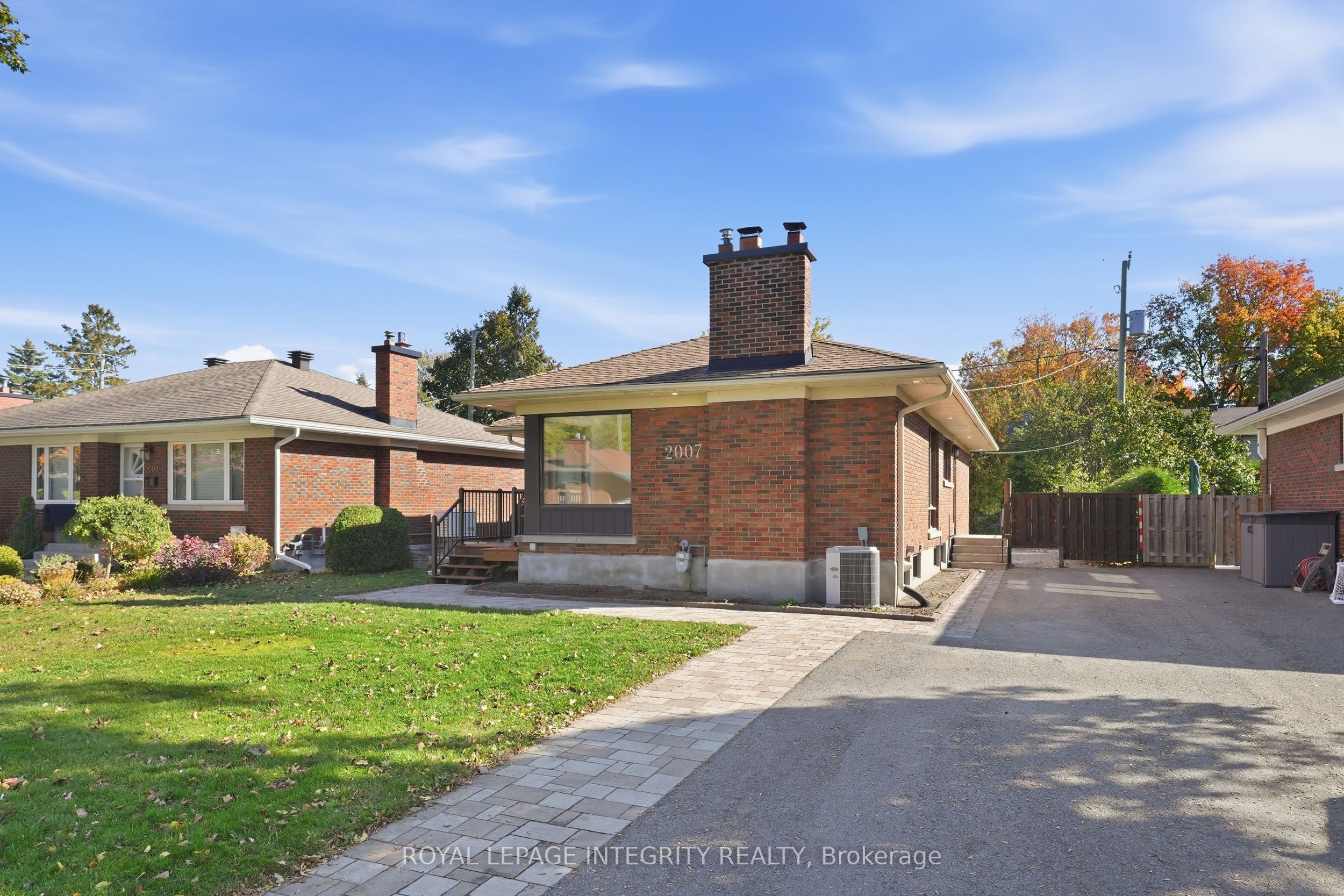 2007 Dorval Avenue, Ottawa 3