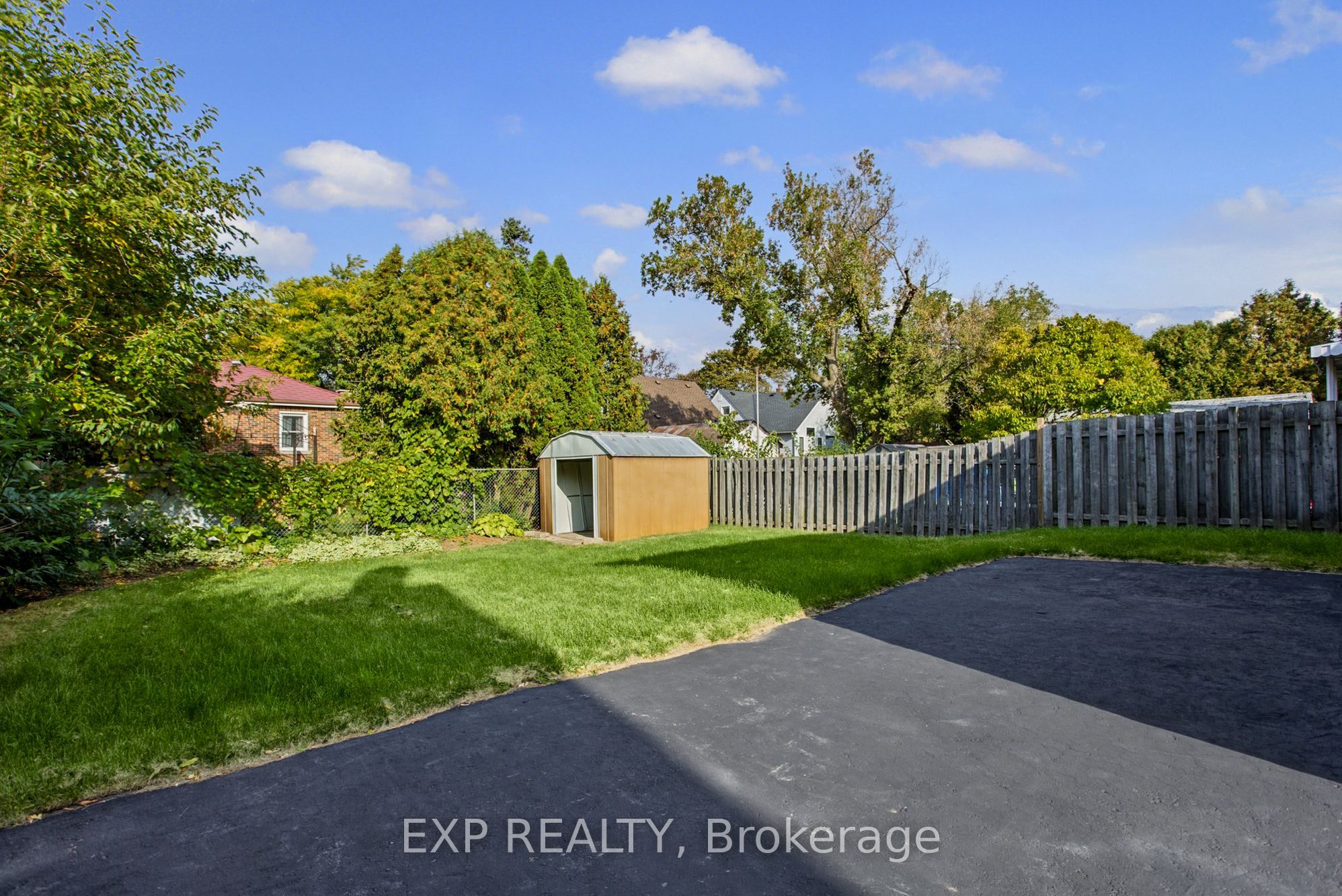 Unit Lower - 156 E36th Street, Hamilton 5