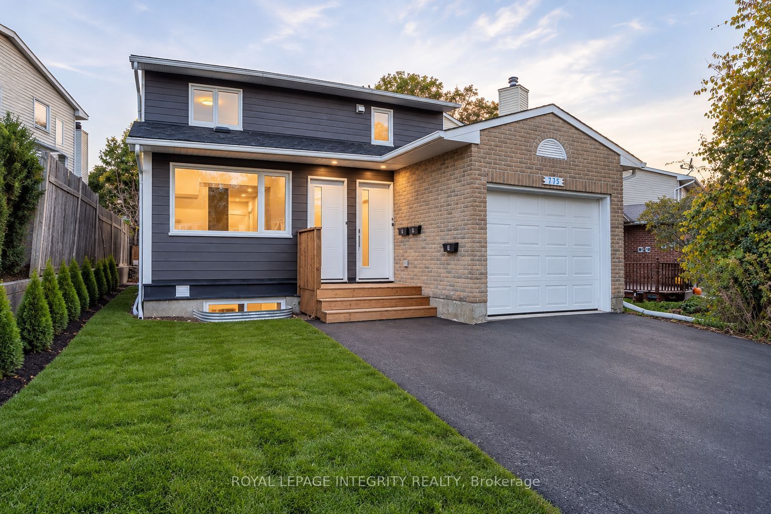 Unit A - 775 Kingfisher Crescent, Cumberland 2