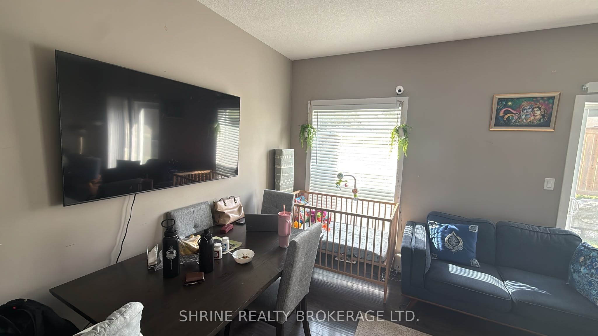 Unit 6A - 439 Athlone Avenue, Woodstock 4