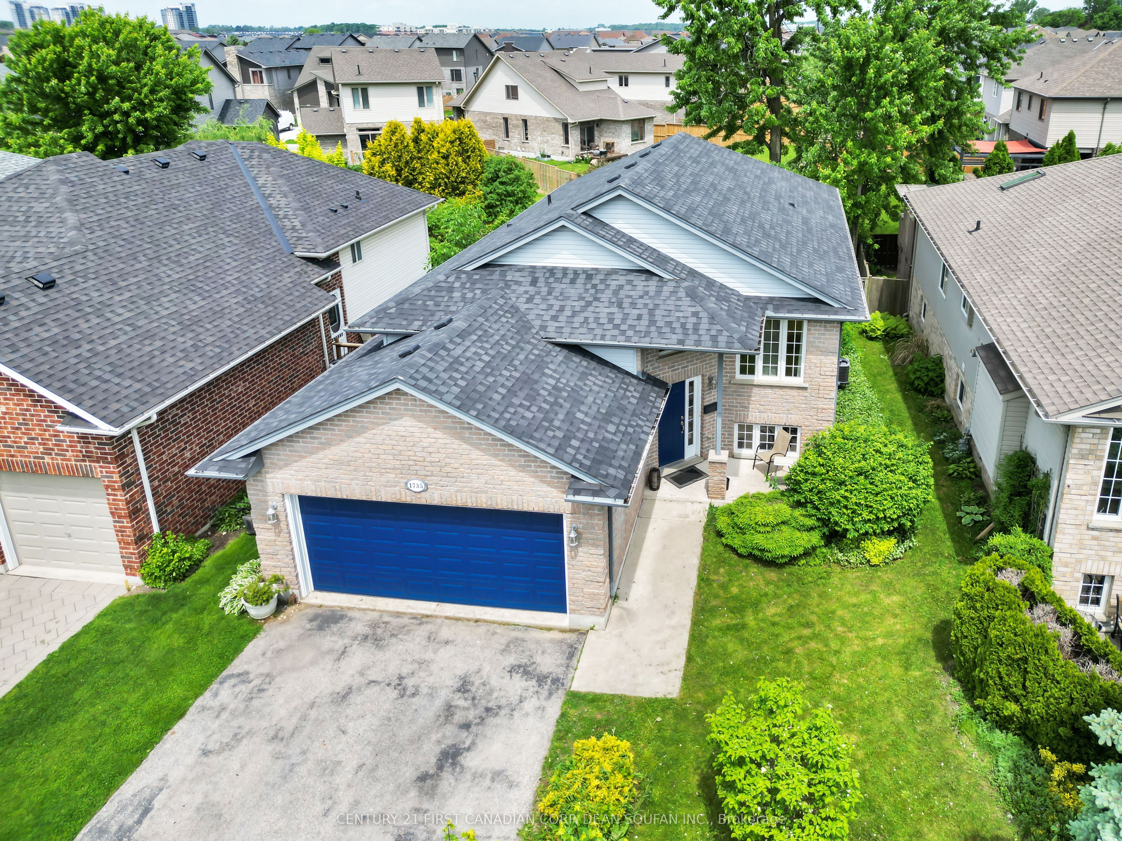 1735 Jubilee Dr, London, Ontario N6G5K5 Sold History HouseSigma