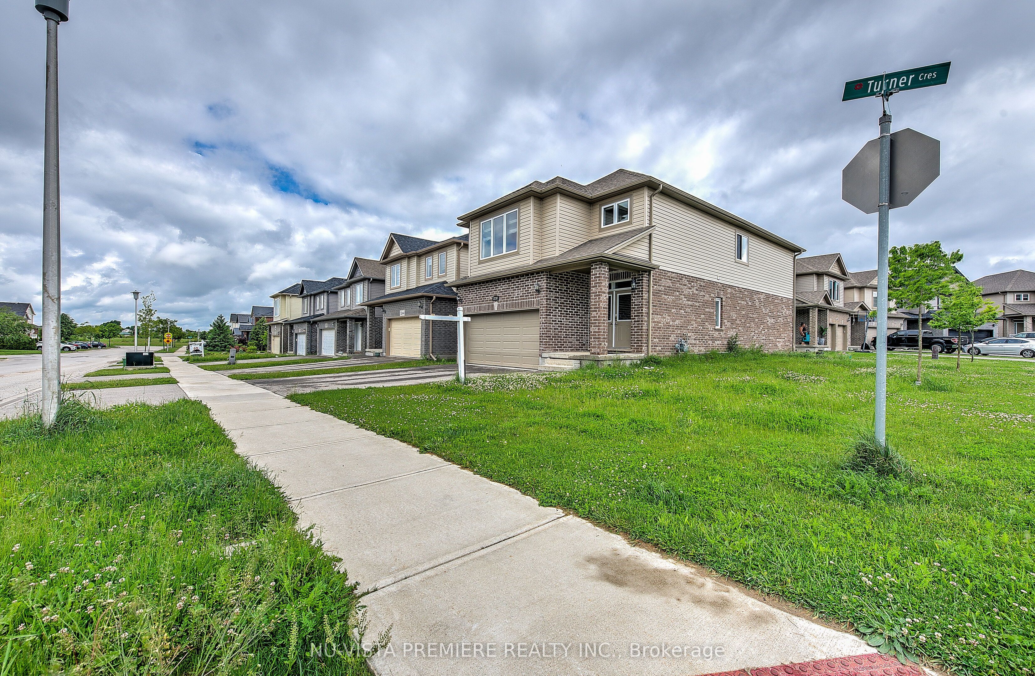 3238 Turner Cres, London, Ontario N6M0B2 Sold History HouseSigma